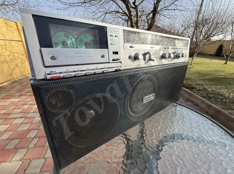 Магнитофон кассетный AIWA