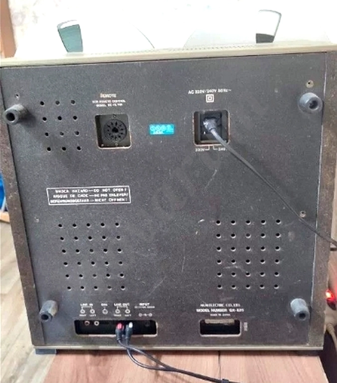 Катушечный магнитофон Akai GX-625