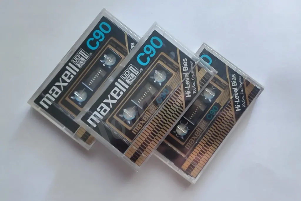 Аудиокассеты Maxell UD XL II C90 Новые!