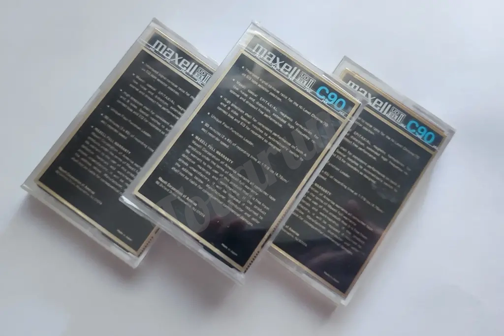 Аудиокассеты Maxell UD XL II C90 Новые!